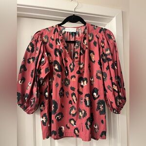 Chic Women's Leopard Print Top